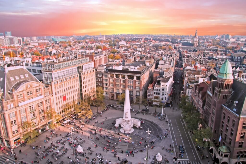 amsterdam-dam-square-1024x683