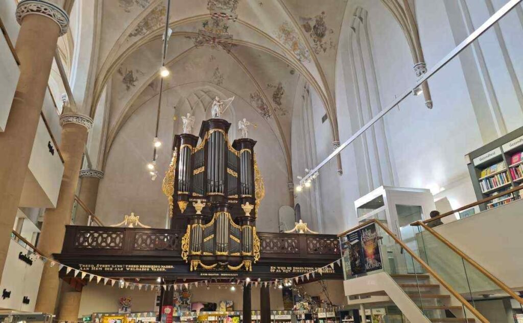 Van-der-Velde-Boeken-Zwolle